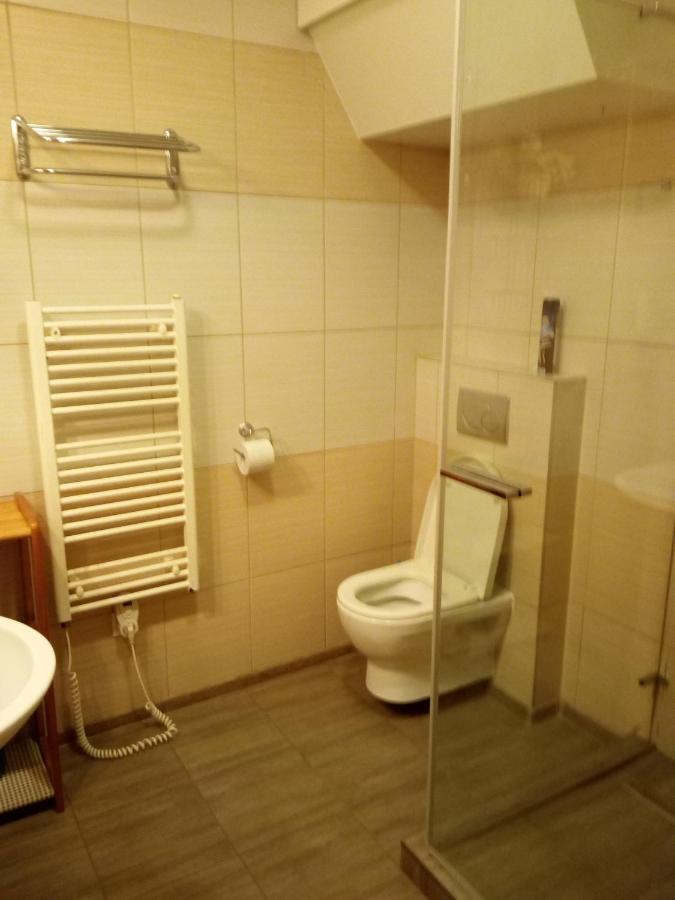 Apartman Malino Brdo - Hrabovska Dolina Apartment รูชอมแบรอค ภายนอก รูปภาพ